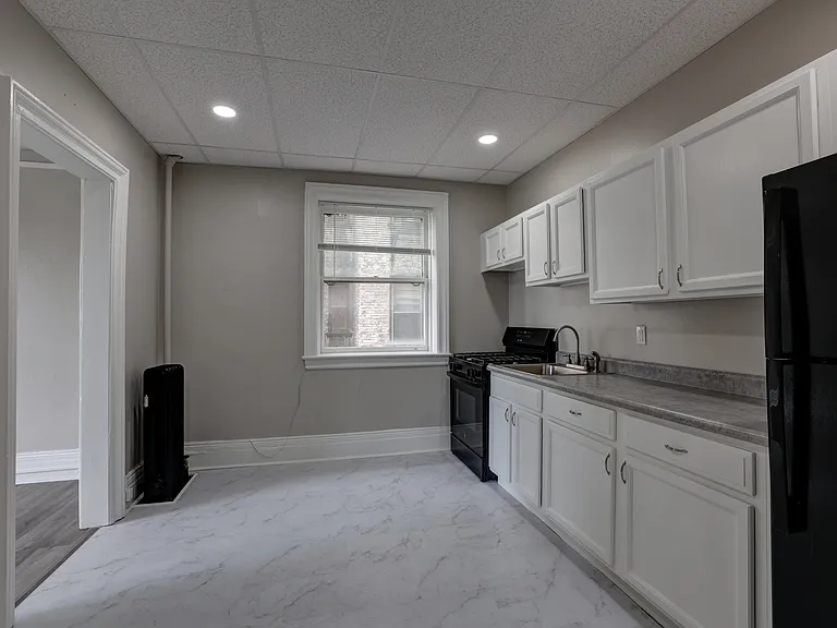 Willett Apartments — Photo 25
