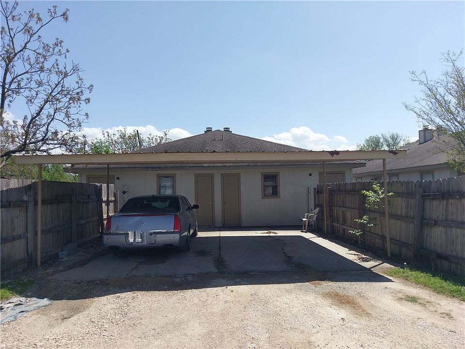 2nd image of 106 E Austin Ave