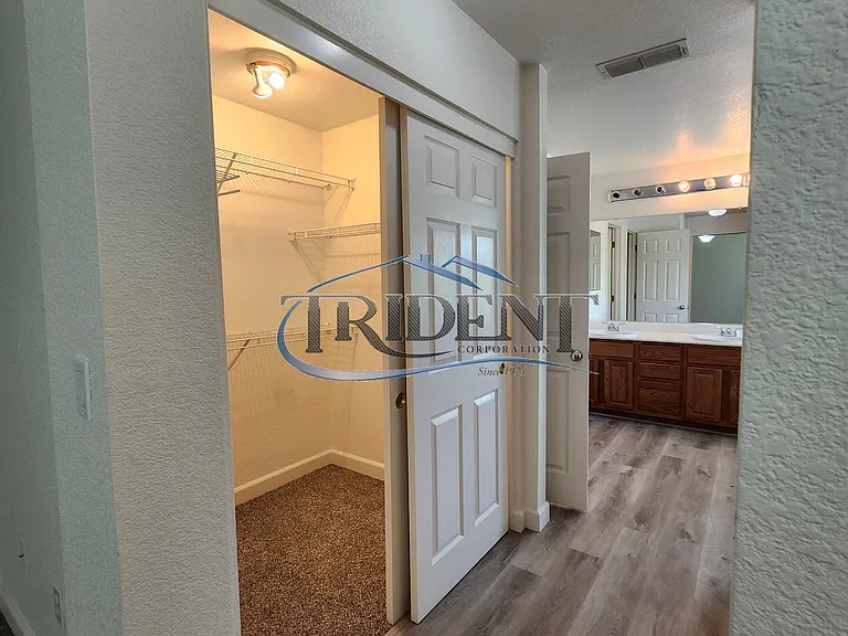 1218 Galston Dr — Photo 16