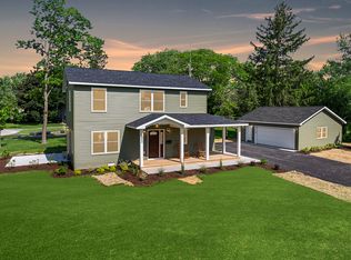 2804 Fremont St, Rolling Meadows, IL 60008