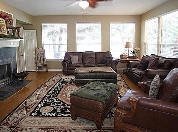 4th image of 412 Spyglass Dr
