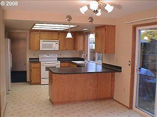 5th image of 1800 NE 100th Ave