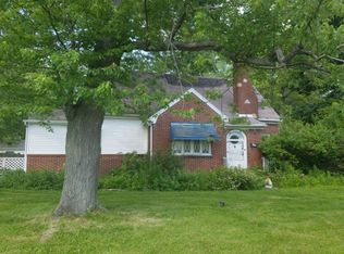 4636 Kennison Pkwy, Hamburg, NY 14075