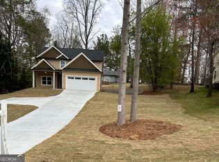 3647 Mitchell Lake Dr, Gainesville, GA 30506