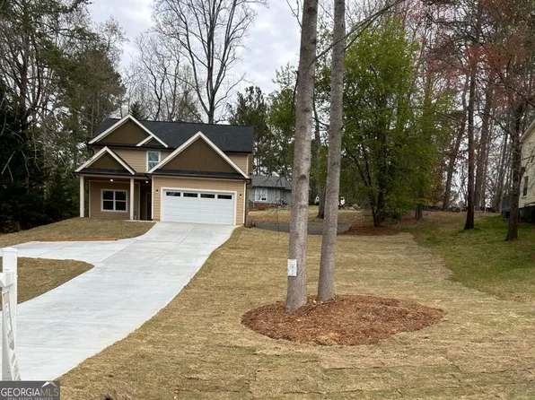 3647 Mitchell Lake Dr, Gainesville, GA 30506