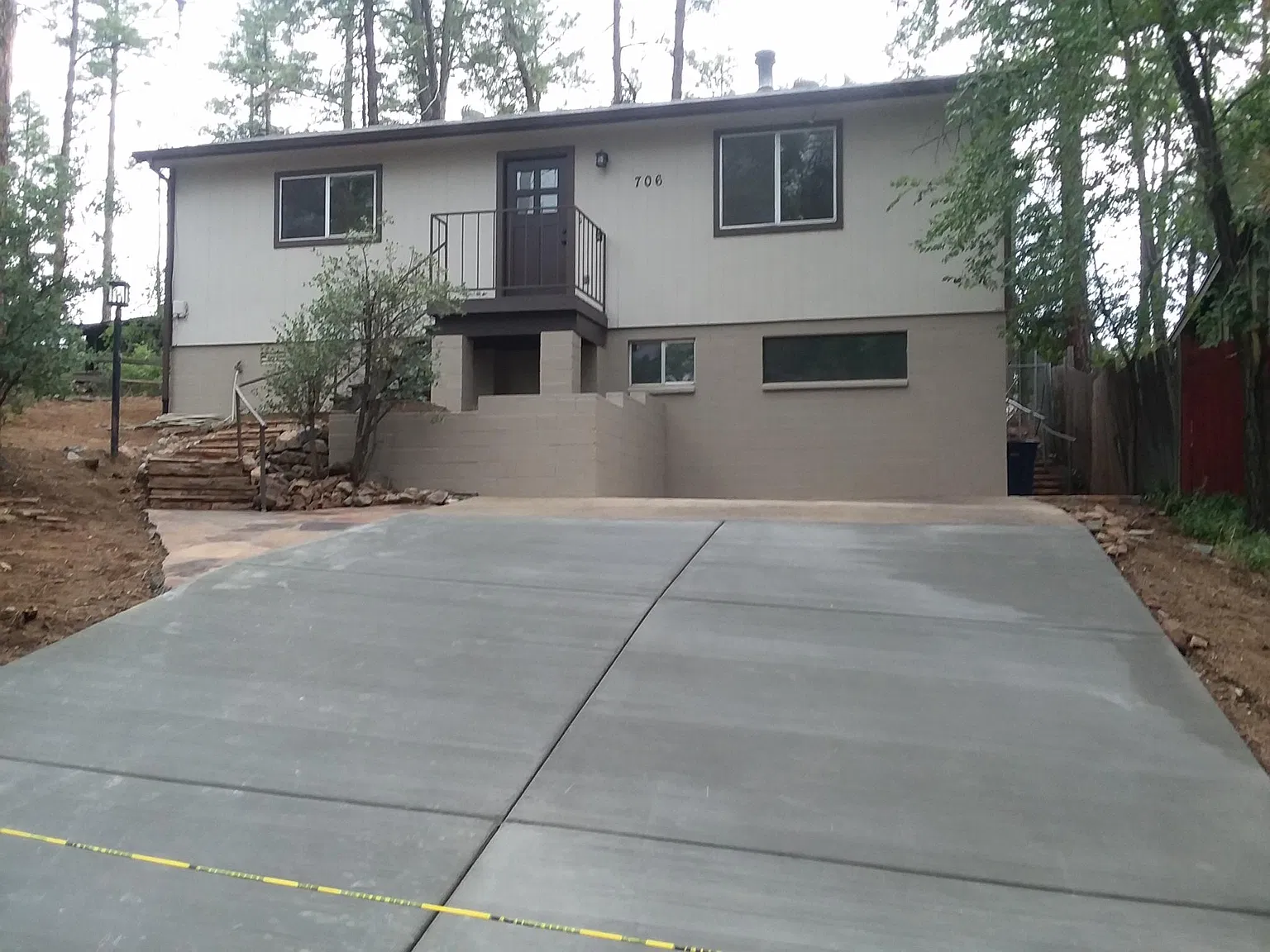 3 bed, 1620 sqft, $2,400 — Photo 1