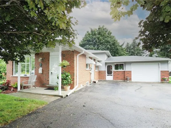 219 Foxhunt Rd, Waterloo, ON N2K 2R8