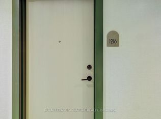181 Sterling Rd #1218, Toronto, ON M6R 0B2
