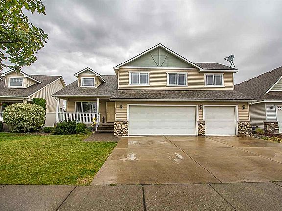 2nd image of 1270 W Palouse Dr