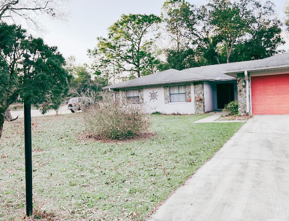 1st image of 524 Bahia Circle Ln #3