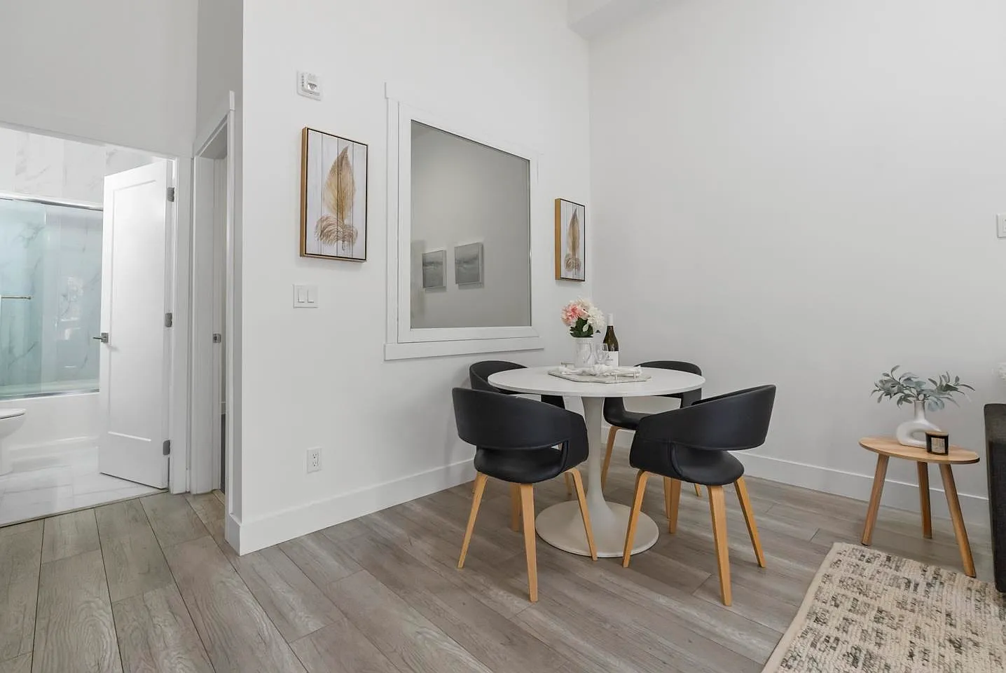 4 bed, 1375 sqft, $3,000 — Photo 4