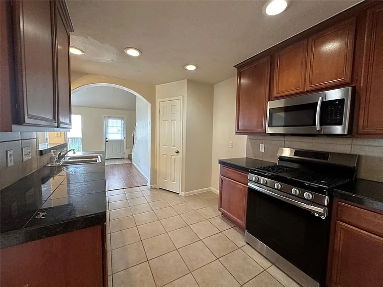 10903 Tobar Falls Cir — Photo 5