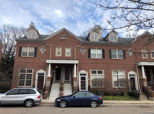 16942 Farmington Rd #24, Livonia, MI 48154