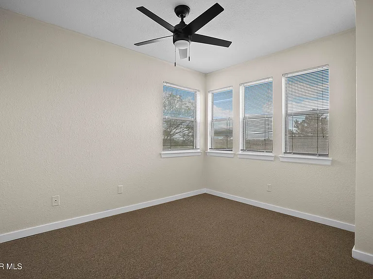 1805 Gurss Pl — Photo 25