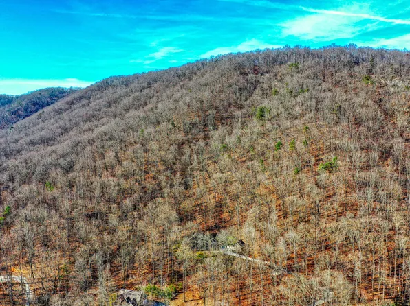 Hilltop Dr, Jacksboro, TN 37757