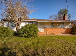 2039 Penn Dr, Redding, CA 96002