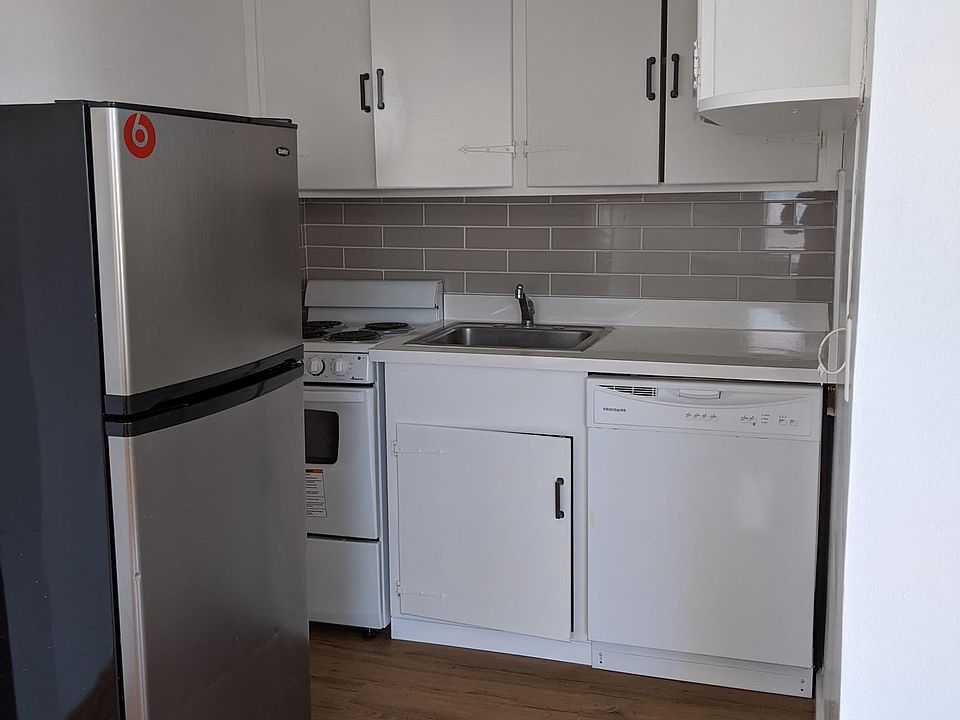 1st image of 717 6th Ave