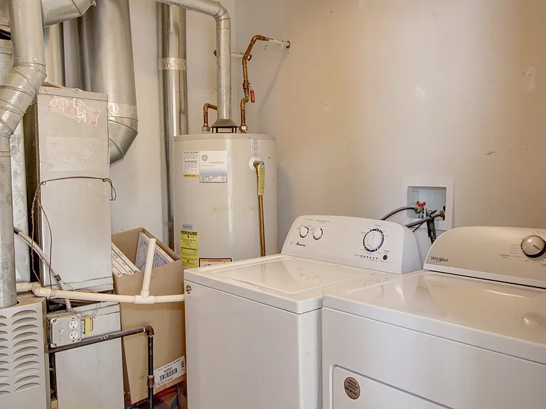 238 S Alder Creek Dr — Photo 14
