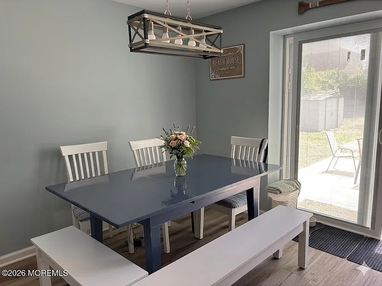 707 3rd Ave — Photo 2