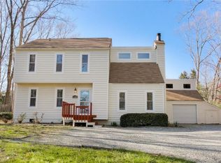 1622 Colehollow Dr, Midlothian, VA 23113