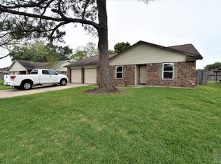 5403 Thornwood Cir, Dickinson, TX 77539