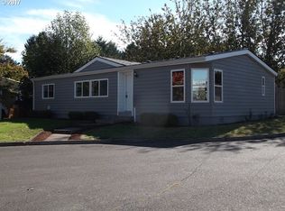 11676 Falcon Ct, Aurora, OR 97002