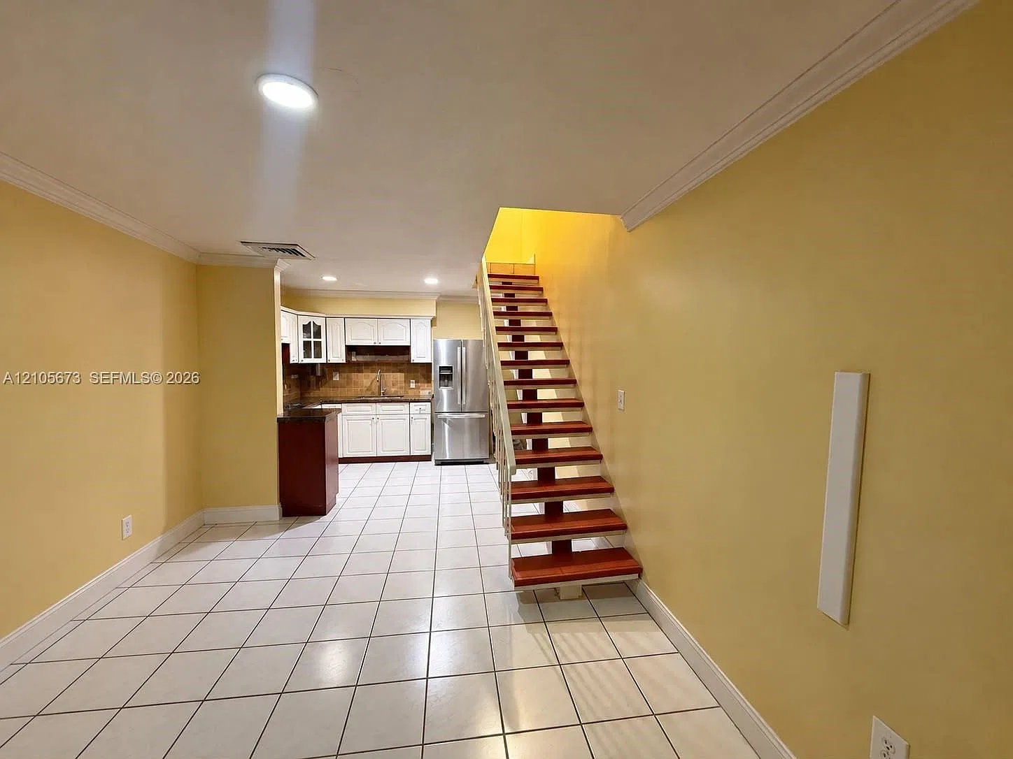 1 bed, 1.0 bath, $1,700 — Photo 2