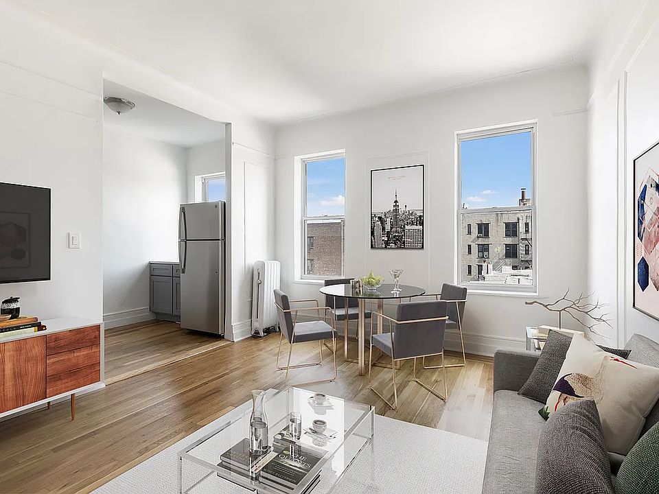 1st image of 225 13th St APT A1