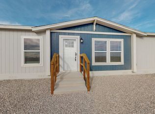 95 14th Ave NW, Rio Rancho, NM 87144
