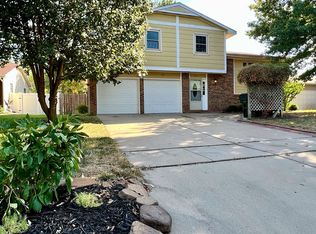1219 E Kemper St, Wichita, KS 67216
