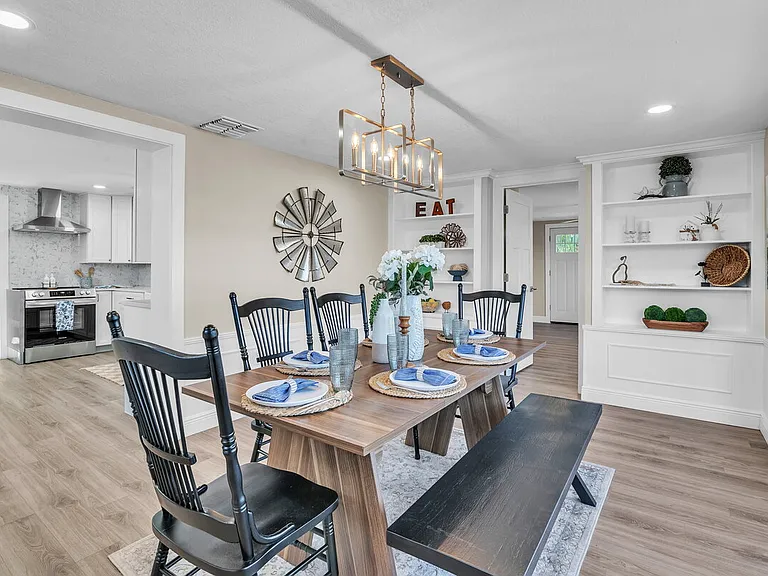 11416 Pine Forest Dr — Photo 12