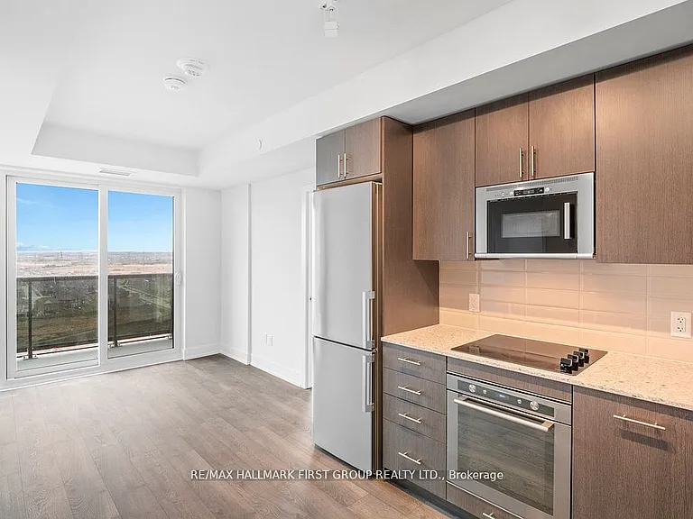 2550 Simcoe St N #1605 — Photo 4