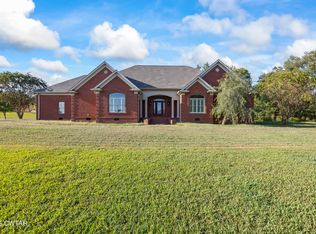 2755 Hornsby Loop, Bolivar, TN 38008