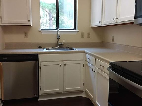3rd image of 600 Audubon Lake Dr APT 2C31