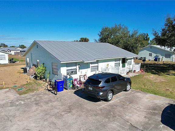 5th image of 960 6th St