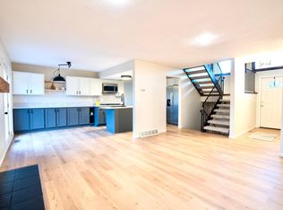 1752 Flamingo Dr, Eagan, MN 55122