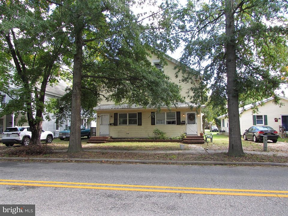 1st image of 211 S 6th St