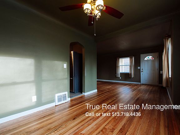 3rd image of 948 Seibel Ln