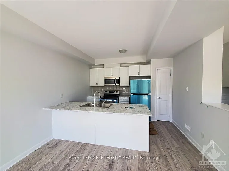 904 Lixnaw Ct — Photo 5