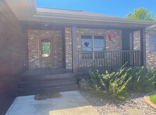 422 3rd Way SE, Dover, MN 55929