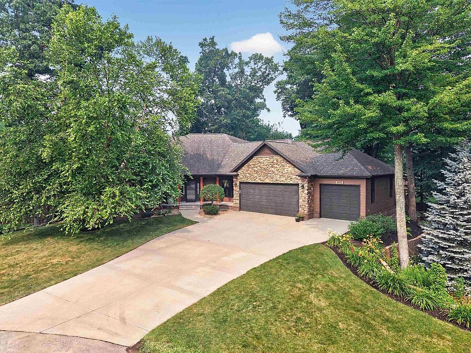 1st image of 1945 SUNNY BROOK COURT