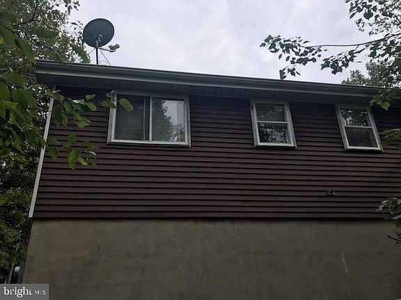 2nd image of 103 Clearbrook Dr