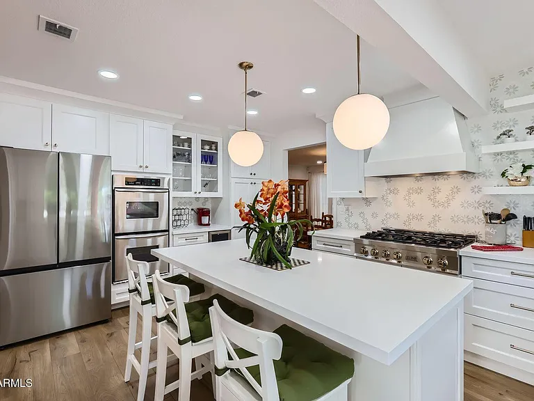 1305 E Steamboat Bend Dr — Photo 14