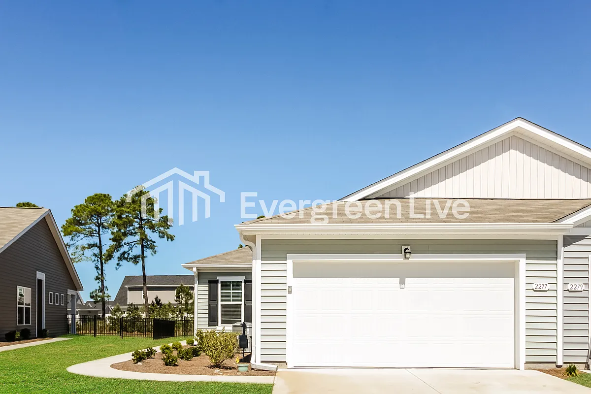 Building Photo - 2277 Courtina Way