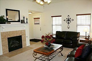 3rd image of 4833 Carrotwood Dr