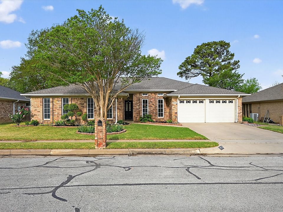 1st image of 3713 Woodmont Ct