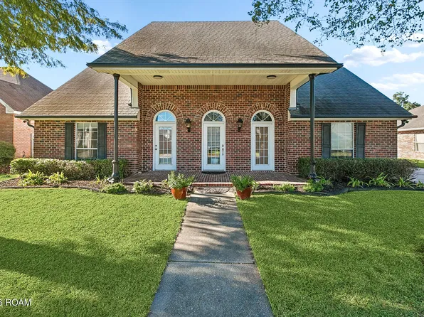 265 Saxony Ct, Belle Chasse, LA 70037