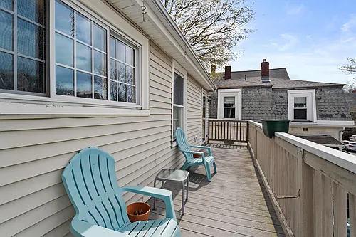 68 Pleasant St #2 Photo 1