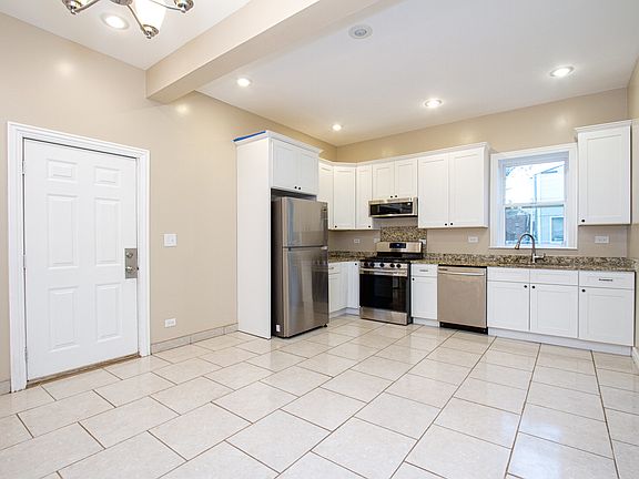 3rd image of 6317 S Evans Ave #1
