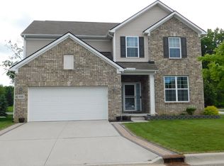 4446 Christina Dr, Ypsilanti, MI 48197